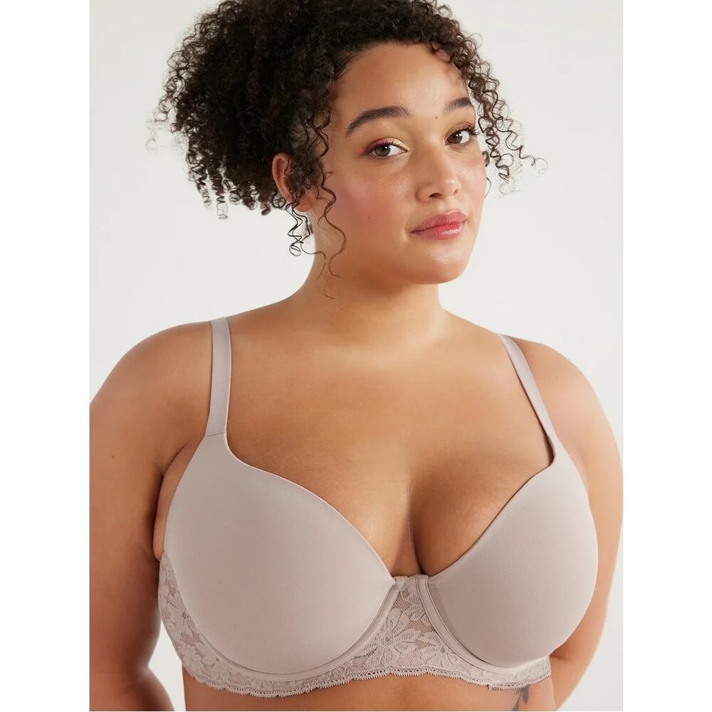 No Boundaries Demi T Shirt Bra Size 40D NWT